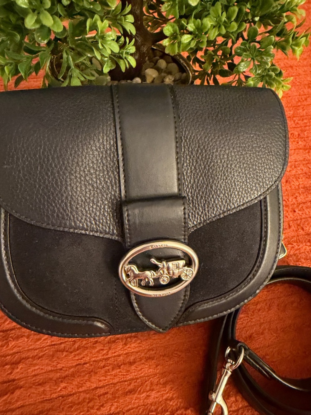 Coach Burgundy Leather Interior Patch Handbag - Picture 9 of 16